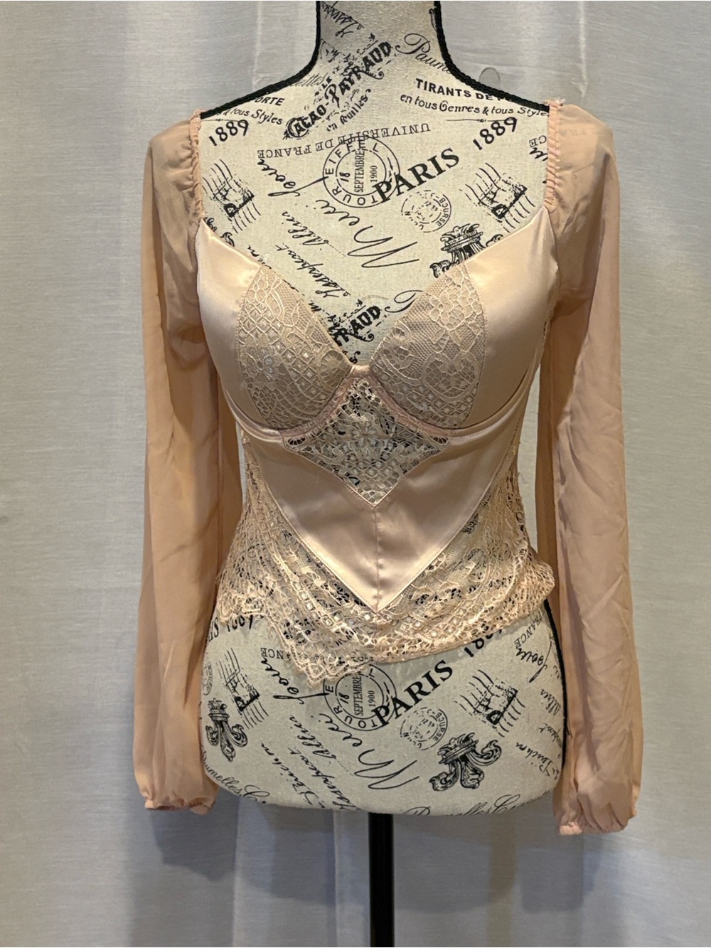 NWT Windsor Long-Sleeve Lace Satin corset Sz M